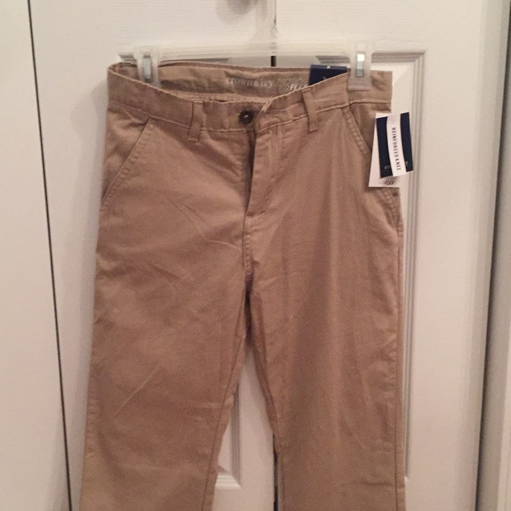 Crown & ivy motion flex boys khakis